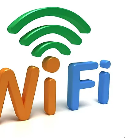 Дом отдыха Cheerful 3 Bed In The Heart Of Village Фетард-он-Си