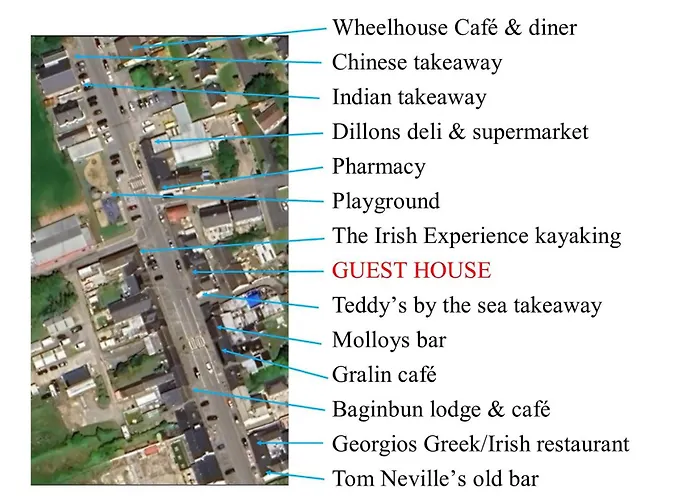 Cheerful 3 Bed In The Heart Of Village Vakantiehuis *