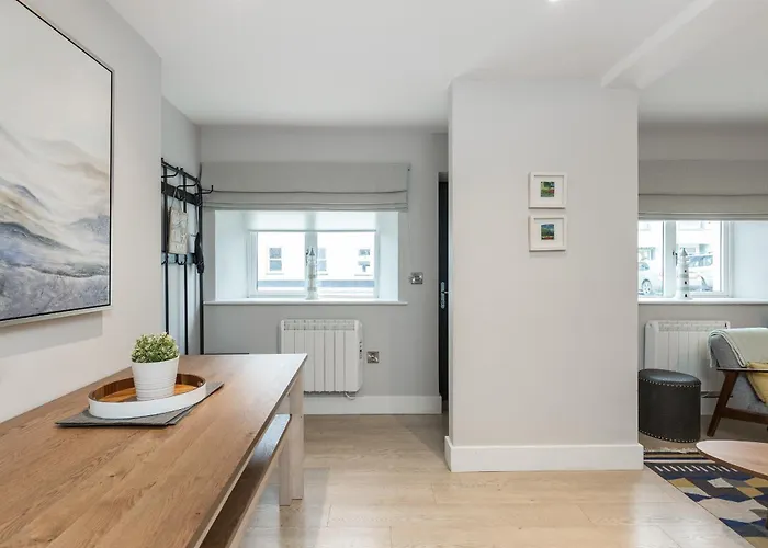 Cheerful 3 Bed In The Heart Of Village Fethard-on-Sea